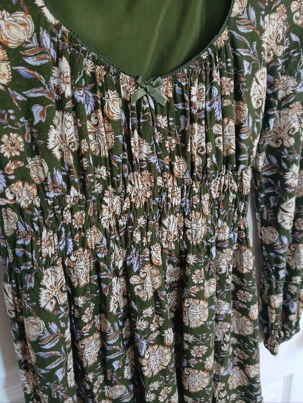 Oak Trellis Floral Green Long Sleeve Mini Dress Babydoll Smocked Waist Boho